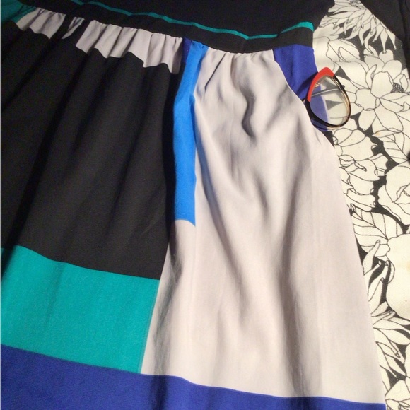 GEOMETRIC COLORFUL DRESS - Picture 6 of 10